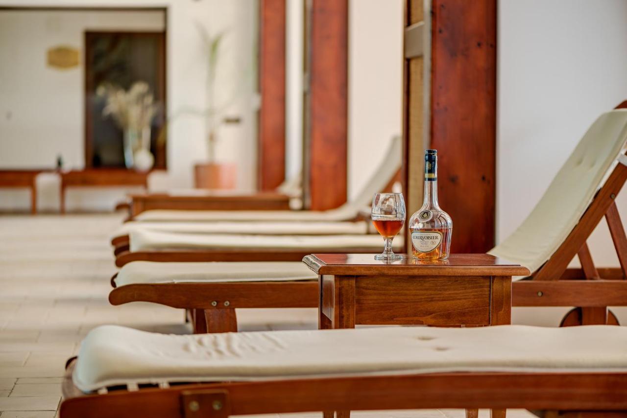 Club Insieme Grand Resort Potlogi Esterno foto