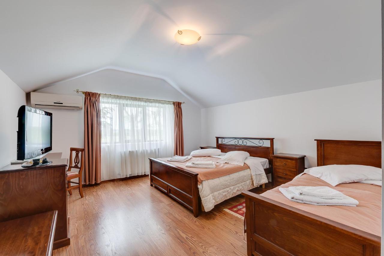 Club Insieme Grand Resort Potlogi Esterno foto